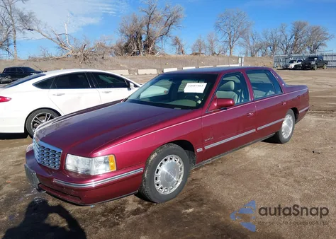 1998 Cadillac Deville Standard z USA, uszkodzony, nr VIN 1G6KD54Y2WU703274